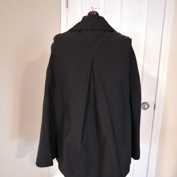 Double Zero cape size small - Picture 2 of 2